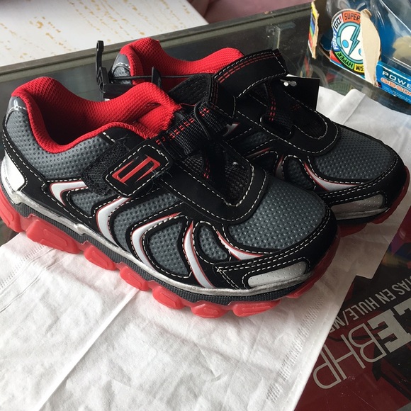 athletic works boys shoes